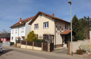 Einfamilienhaus kaufen in 55237 Flonheim, Bezugsfertiges Einfamilienhaus mit großem Garten und einigen Nebengebäuden