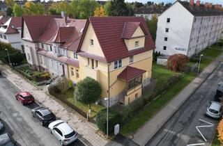 Haus kaufen in 99423 Westvorstadt, Provisionsfrei - Großes EFH für die Familie in der Westvorstadt