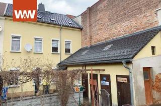 Haus kaufen in 08451 Crimmitschau, Schön saniertes Reihenmittelhaus in ruhiger Gegend von Crimmitschau - Einlieger-WE möglich