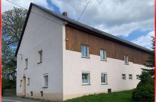 Haus kaufen in 09328 Lunzenau, Große Wohnfläche - riesiges Grundstück mit Scheune zur Verwirklichung Ihrer Pläne und Träume!