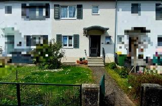 Haus kaufen in Krokusweg, 88250 Weingarten, !RESERVIERT! Preiswertes Reihenmittelhaus super Wohnlage 4 Zimmer, Garten, Terrasse, Provisionsfrei