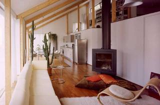 Einfamilienhaus kaufen in 72574 Bad Urach, Außergewöhnliches Einfamilienhaus mit Privatatmosphäre und hohem Freizeitwert