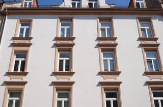 Wohnung kaufen in 80634 München, München - Provisionsfrei! Denkmal-3-Zimmer-Wohnung in Neuhausen, saniert