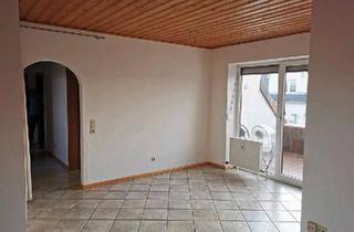 Wohnung kaufen in 84036 Kumhausen, Kumhausen - Großzügige 3 Zi- DG-Wohnung, ca. 65 qm, zu verkaufen