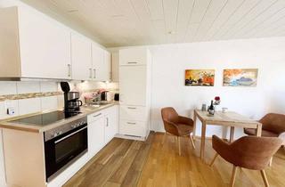 Wohnung kaufen in 25761 Warwerort, Büsum/ Warwerort: Modernisierte 1- Raum Wohnung mit sonnigem Balkon (Whg. 6)