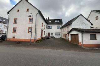 Haus kaufen in 54578 Oberbettingen, gepflegtes Zweifamilienhaus mit viel Potenzial in idyllischer Lage der Vulkaneifel