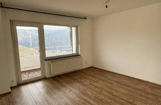 Wohnung mieten in 65391 Lorch, Schöne 3-ZKB-Wohnung in Lorch-Ranselberg mit Balkon zu vermieten