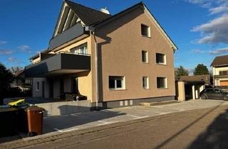 Wohnung kaufen in 77839 Lichtenau, Lichtenau - Moderne 3-Zimmer-Wohnung mit Balkon und Garage im Herzen von Lichtenau