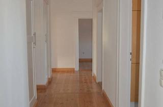 Wohnung kaufen in 96047 Bamberg, Bamberg-Zentrum: schöne 4-Zi.-Altbau-ETW mit Balkon