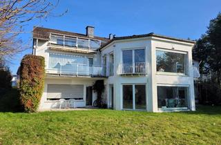 Grundstück zu kaufen in 65835 Liederbach, Traumhaftes Baugrundstück mit Bestandsgebäude in Liederbach am Taunus