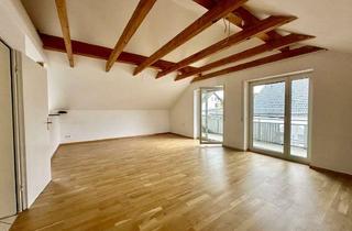 Wohnung kaufen in 87730 Bad Grönenbach, Perfektes Familienidyll auf 95 qm: Helle 4-Zimmer-Wohnung mit Balkon im 1. Obergeschoss