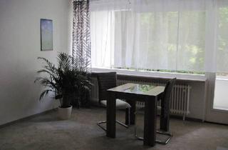 Haus kaufen in 96450 Coburg, Coburg - Ruhige 1-Zimmer-Wohnung mit Balkon, Küche und Garage in CoburgWü