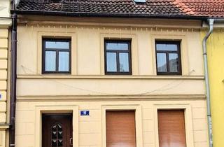 Haus kaufen in 39261 Zerbst (Anhalt), Zerbst (Anhalt) - Charmantes Reihenmittelhaus in zentraler Lage