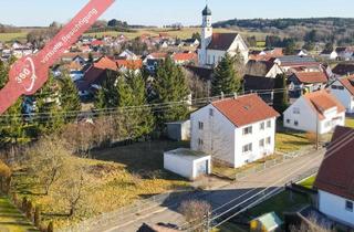 Haus kaufen in 89297 Roggenburg, Verwirklichen Sie Ihren Wohntraum: Zweifamilienhaus mit großem Grundstück in Roggenburg-Schießen