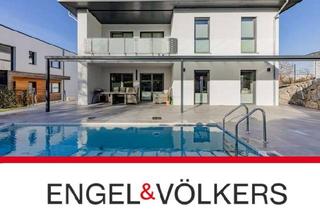 Haus kaufen in 33014 Bad Driburg, Barrierefreier Neubau mit Fahrstuhl und Spa