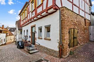 Haus kaufen in 63571 Gelnhausen, **Denkmalgeschütztes Stadthaus - vielseitig nutzbar - in attraktiver Innenstadtlage von Gelnhausen**