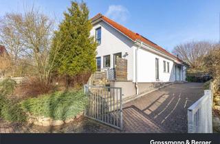 Haus kaufen in 22949 Ammersbek, Modernes KfW-70-Effizienzhaus mit 7,5 Zimmern