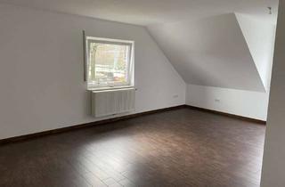 Wohnung kaufen in 26871 Papenburg, Oberwohnung mit separaten Gartenanteil, Balkon, Einbauküche und Ausbaureserve!