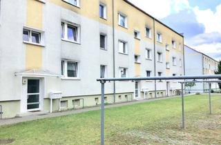 Wohnung mieten in Am Heideweg 8a, 16775 Löwenberger Land, Preiswerte-1-Zimmerwohnung mit Balkon ,Öffentliche Besichtigung ist am 17.4. um 15.30 Uhr