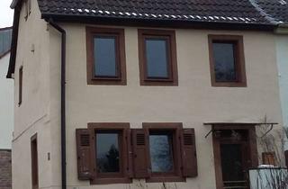 Einfamilienhaus kaufen in Kirchstr. xx, 67722 Winnweiler, Sanierungsbedürftiges Einfamilienhaus in Winnweiler bestehend mit eigenem Garten