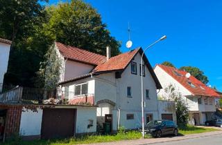 Haus kaufen in 69483 Wald-Michelbach, Wald-Michelbach - 2 Familien Haus - Sanierung und Renovierung ist notwendig