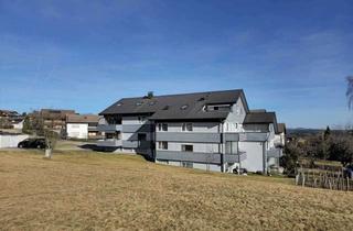 Wohnung kaufen in 72290 Loßburg, Lichtdurchflutete 4-Zimmer-Wohnung mit Süd-Balkon