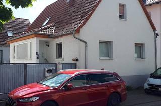 Einfamilienhaus kaufen in 76689 Karlsdorf-Neuthard, Karlsdorf-Neuthard - Einfamilienhaus, 4 Zi, Küche, Bad, Keller