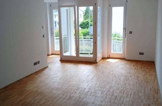 Wohnung kaufen in Neudorfer Straße, 79541 Lörrach, In Lörrach-Haagen: 2-Zi.-Whg mit Balkon, auch als renoviert/wie Neu-Zustand (Fußbodenheizung)