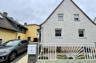 Haus kaufen in 63691 Ranstadt, Zweifamilienhaus in ruhiger Wohnlage!