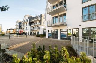 Gewerbeimmobilie kaufen in Strandstraße 136, 23669 Timmendorfer Strand, Ladenfläche mit großem Terrassenbereich