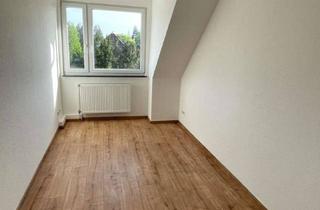 Wohnung mieten in 63450 Hanau, Renovierte 3-Zimmer-Dachgeschosswohnung in zentraler Lage