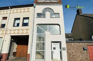Wohnung kaufen in 52249 Eschweiler, Gemütliches Einfamilienhaus mit ausgefeilter Architektur im Stadtzentrum von Eschweiler