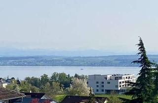 Wohnung kaufen in 88709 Meersburg, Traumlage am Waldrand mit See- und Alpensicht! Komplett sanierte, schöne 3-Zimmer-ETW mit Balkon!