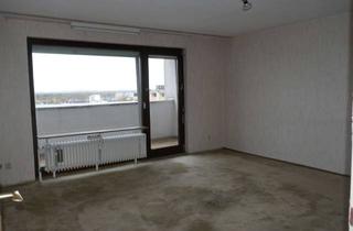 Wohnung kaufen in 63517 Rodenbach, Niederrodenbach: 3 Zimmer Wohnung mit hübscher Raumaufteilung und großer Loggia, oberste Etage