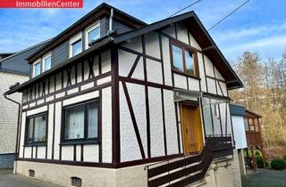 Haus kaufen in 57271 Hilchenbach, Gepflegtes Fachwerkhaus mit Charme in Schulnähe