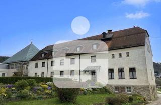 Immobilie kaufen in 94130 Obernzell, Ideal zur Projektentwicklung - Klostergebäude mit Blick ins Donautal