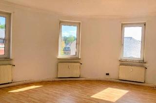 Wohnung mieten in Straße Des Friedens, 08258 Markneukirchen, preiswerte 3-Raum Wohnung im Zentrum Markneukirchen