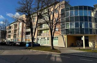Wohnung kaufen in 83301 Traunreut, Helle 3-Zimmer Eigentumswohnung mit zwei Westbalkonen für Kapitalanleger