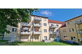 Wohnung kaufen in 01728 Bannewitz, Vermietete Dreiraumwohnung in Bannewitz mit Balkon und Stellplatz