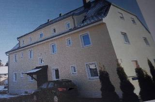 Mehrfamilienhaus kaufen in 94522 Wallersdorf, Wallersdorf - 6-Familienhaus mit kleinem EFH Anlage-Sanierungsobjekt