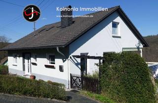 Einfamilienhaus kaufen in 57520 Niederdreisbach, Familienfreundliches Einfamilienhaus in bester Lage mit Solaranlage in Niederdreisbach