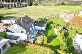 Haus kaufen in 59439 Holzwickede, Holzwickede - Freistehendes 1-3 Familienhaus mit herrlicher Fernsicht in Holzwickede-Süd