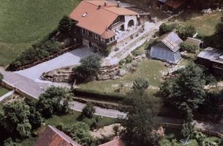 Haus kaufen in 93464 Tiefenbach, Tiefenbach - Außergewöhnliches Landhaus mit traumhaften Weitblick