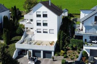 Haus kaufen in Panoramastr. 156, 88276 Berg, RV-BERG: GROSSZÜGIGES 1-FAM.-HAUS IN BEVORZUGTER AUSSICHTSLAGE