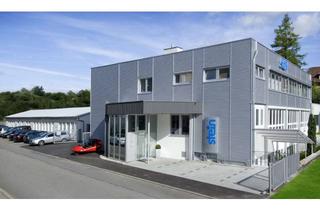 Gewerbeimmobilie kaufen in 78054 Villingen-Schwenningen, Repräsentative Gewerbeimmobilie mit Produktionshalle und Bürogebäude