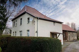 Anlageobjekt in 38820 Halberstadt, Vermietetes Zweifamilienhaus mit Ausbaureserve