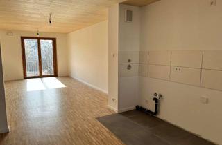 Wohnung mieten in Frankenallee 68, 60327 Gallusviertel, STAY HERE: Barrierefreie 2-Zimmerwohnung in bester Lage!