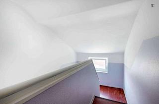 WG-Zimmer mieten in 40479 Oberbilk, Elegant double bedroom in a 4-bedroom apartment in Pempelfort