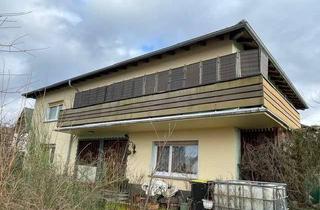 Einfamilienhaus kaufen in Rogerusstr., 34385 Bad Karlshafen, Helmarshausen - Großzügiges Einfamilienhaus mit Sonnenbalkon & Fernblick