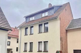 Haus kaufen in Tambacher Straße 54, 98593 Floh-Seligenthal, großzügiges EFH mit schönem Garten, Nebengelass und Garagen zu verkaufen- ideal für Familien!